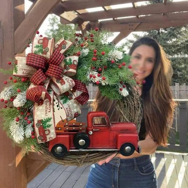 New 2022 Red Truck Christmas Wreath Window Front Door Decoration Wall Hanging For Xmas Decorations Props Party Home C0622W WLY935