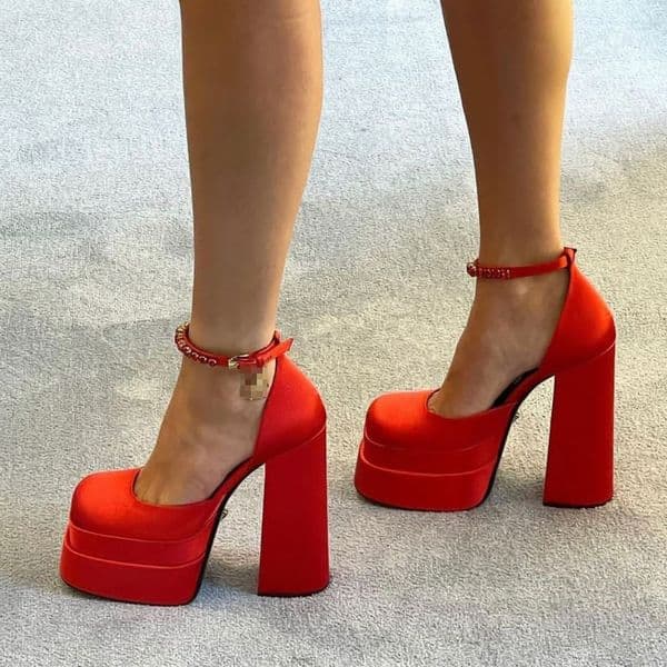 New Thick Super High Heel Sandals Catwalk Leather Sexy Designer Shoes