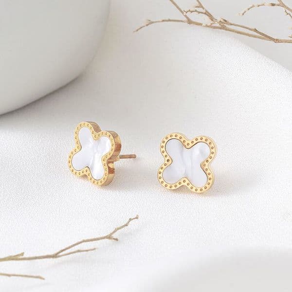 Titanium Steel Leaf Studs Earrings Women Brand 18K Rose Gold Plated Fashion Shell Flower Jewelry Gift Black Green White Red Four Leaves Charm Never Fade Not Allergic