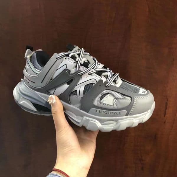 Designer Sport Outdoor Custom Luxury Track And Field 3.0 Sneakers Man Platform Casual White Black Net football Nylon Printed Leather Sports Shoes Triple S Bel