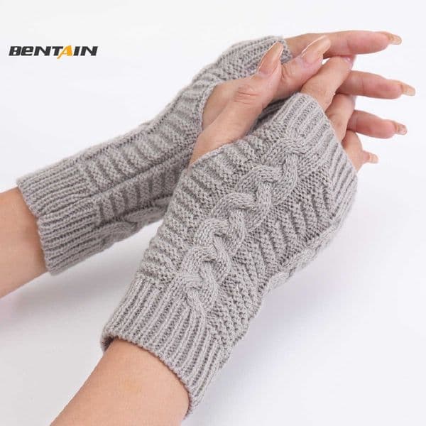 Fingerless Gloves Unisex Twist Knitted Gloves Autumn Winter Short Fingerless Gloves Keep Warm Open Half Finger Mitten Arm Sleeve Arm Warmer J221008