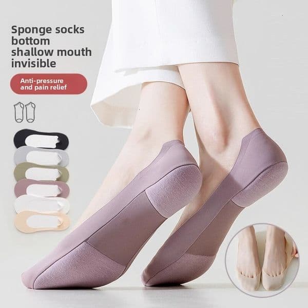 Sponge Pad Ice Silk Boat for Women, Summer Thin Style, Sweat-Absorbent, Breathable, Non-Slip Silicone Invisible Shallow Mouth Women's Socks hot-sale