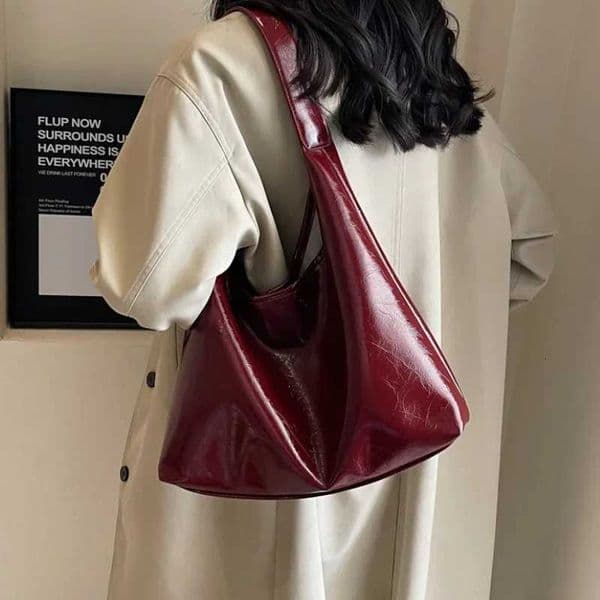 Large Capacity Red Bag For Women 2025 New Texture Single Shoulder Tote Bags Fashion Versatile Casual Ladies Handbags Z250903