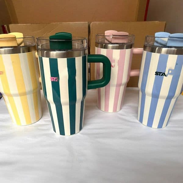 Water Bottle Tumbler with Handle and Straw Lid Fashion Cup Leak-proof Travel Stainless Steel Insulated Coffee Mug For Camping BPA Free L260513