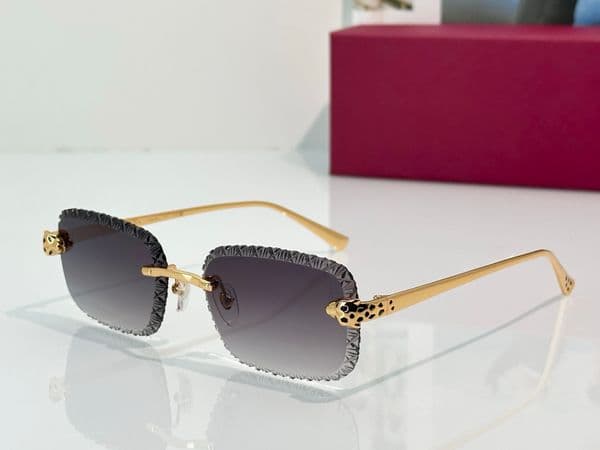 Sunglasses For Men Women Summer 0830 Popular Designer Stylish Outdoor Catwalk Leisure Style Anti-Ultraviolet UV400 Plate Sawtooth Frameless Glasses Random Box