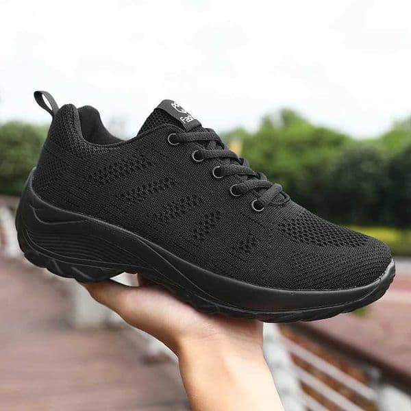 Womens Shoes New Style Womens Fashion Thick Soled Sports Leisure Shoes Trendy Versatile Lightweight Mesh Shoes Womens Style Z250905