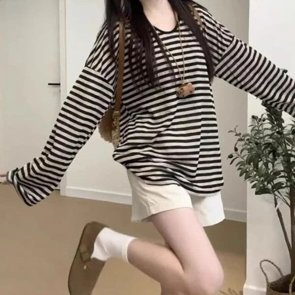 Women Tshirts Baggy Casual TShirts Girls Retro Striped Long Sleeve Clothes Lady Fashion Comfortable Daily Tops 250905BJ