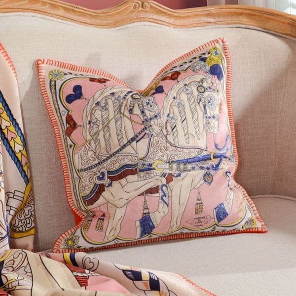Fashion Brocade Fox Print Pillow Soft Installed Sofa Light Luxury Right Angle Lock Edge Decoration Square Cushion for Living Room