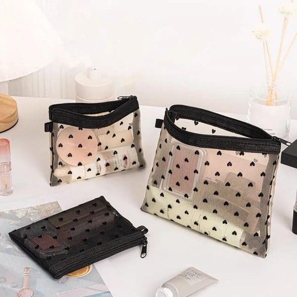 Cosmetic Bags Cute Heart Makeup Brush Pencil Case For Women Student Fashion Zipper Small Large Lipstick Sanitary Towel Storage