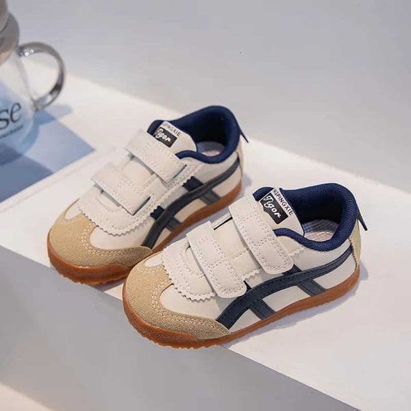 Childrens Sneakers Boys Girls Soft Sole Nonslip Casual Student Running Baby Kids School Sports Warm Cotton Shoes H260305
