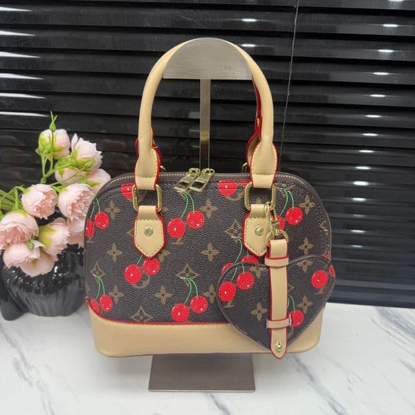 Designer Almas Totes Handbag Womens Luxury Shell Shoulder Labubu scrawl Evening Fashion Crossbody Bag Lady Cosmetic Purse graffiti Messenger Wallet Clutch