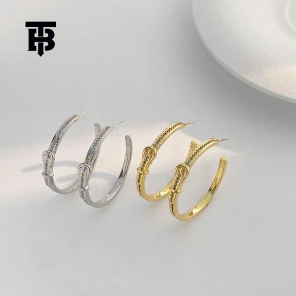 TB BHULAMTE New Fashion High End Design Luxury Belt Appearance Buckle Niche Super Bright Texture Metal C-shaped Earrings Personalized Women Jewelry J260225