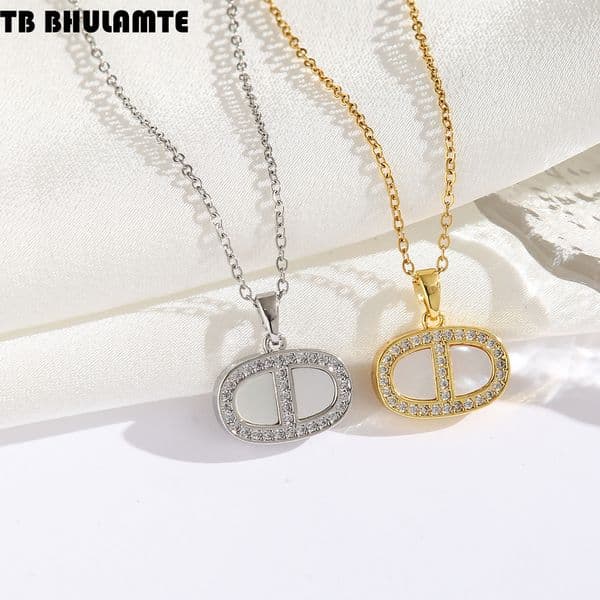 Super Bright Diamond Inlaid With European And American Letters Women's Necklace Designer Fashionable Luxury Popular Pendant High-end Pig Nose Titanium Steel
