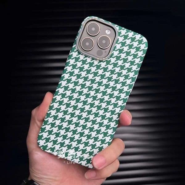 DHelectronics Houndstooth Simple Skin Feel Matte Compatible with Apple 16 Pro Max Phone New iPhone 15 Full Coverage Hard Case