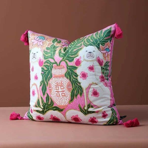 Luxurious Vintage Print Decorative Pillow Cover Cute Cartoon Dog Velvet Pillowcase Decorative Pink Pillows Living Room Sofa 45x45cm Y251108