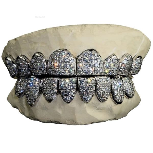 2021 Trendy Custom Solid Gold Teeth Grillz VVS Moissanite Diamond for Weddings Party Gift Decorations