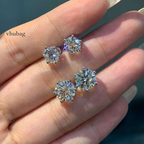 Men's and Women's Fashionable Moissanite Earrings Hot Selling Mozambique Dia Style