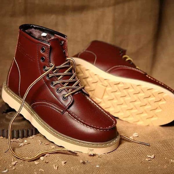 Winter Leather Men Boots Warm Mens Snow Boots with Fur Waterproof Handmade Male Ankle Boots Noslip High Top Male Work Shoes Z250909