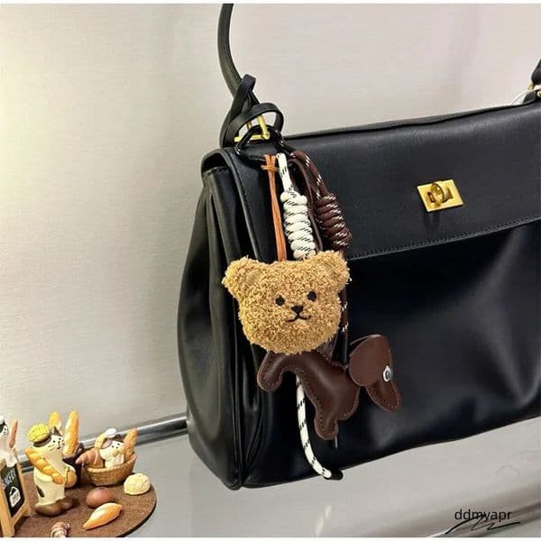 Trendy Accessories Y2k Cute Plush Bear Keychain Puppy Rabbit Baseball Postcard Mobile Bag Pendant For Girl Women Gifts250103 ddmyapr