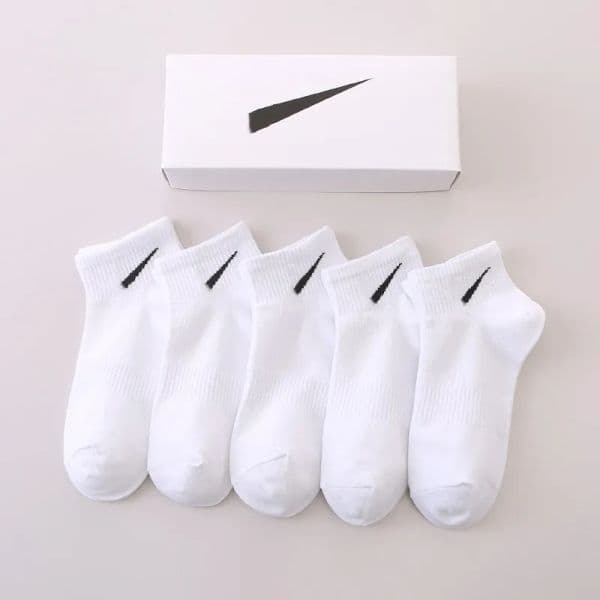 Luxury Men Women socks Designer sock classic letter comfortable breathable cotton fashion 15 kinds of color freedom to choose elite grip sokken socks