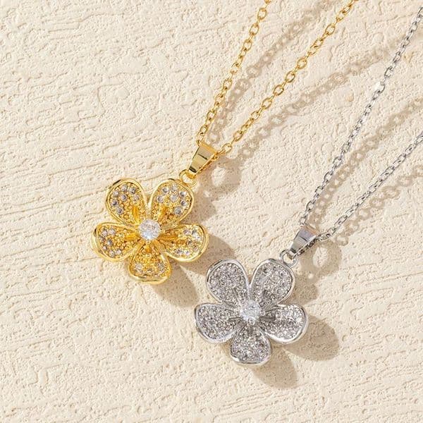Gold - Toned Floral Pendant Necklace With Rhinestone Accents Delicate Daily & Elegant Jewelry Gift For Her High - Quality And Stylish Accessory
