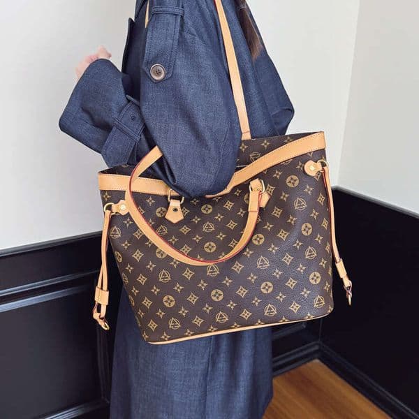 Designer Bags Large Capacity Women Shoulder Bags Underarm Versatile Elegant Vintage Lady Tote Bag for Women 2025 New Autumn Handbag H260318