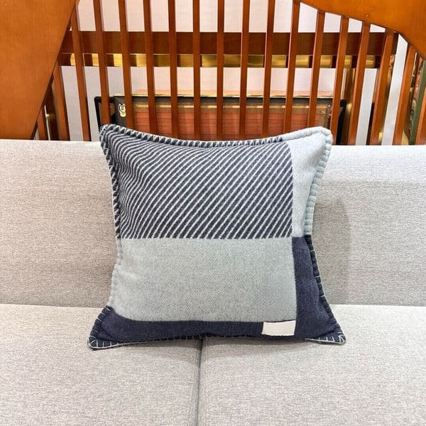 Designer Nap Sofa Backrest Pillows Advanced Feeling Living Room Office Light Luxury Cushions Sleep Bed Pillow 12545