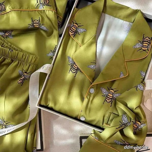 2026 Bee Print Women's Pama Set Faux Silk Satin 2 Piece Pyjama Long Sleeve Sleepwear For Spring/Autumn perfume cologne Free Shipping