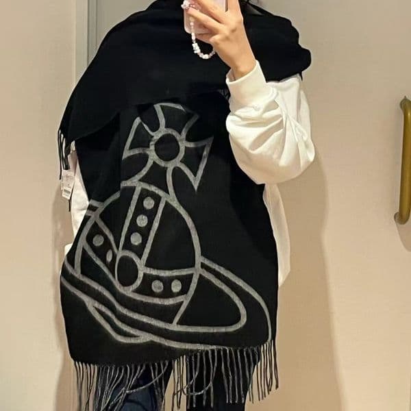 Designer Fashion Scarf Woods Empress Dowager Grand Saturn Wool Scarf for Women Autumn Winter Wool Shawl Embroidery
