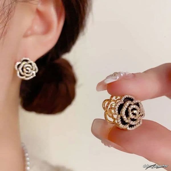 Dhcollections Fashionable High-End Double-Sided Camellia Earrings For Women, Exquisite And Elegant Design, Niche Personality Trendy Ear Accessories ddmywonder