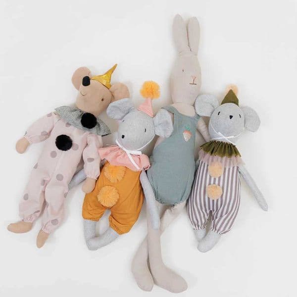 1PCS Cute Rabbit Plush Toys Plush Animals Dolls Cute Dressing Kids Birthday Gifts Boy Toys Girls Kids ToysXJ250916