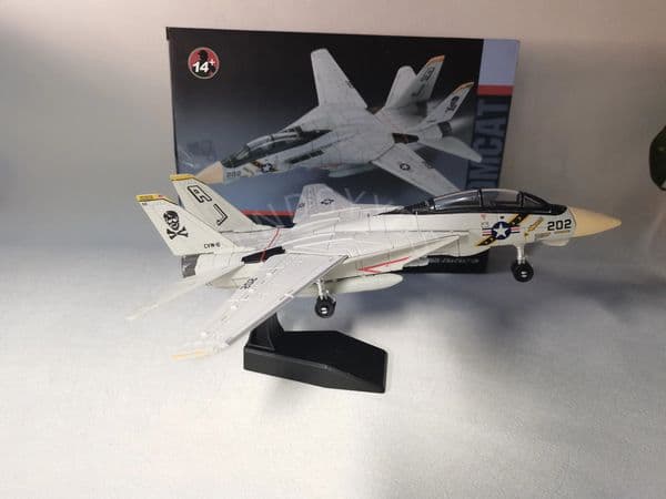 1100 Fighter Model DIY Assemble Collection Toys Tabletop Decor Plane Model 3D Puzzle Assembly model Pendant Collect 250918BJ