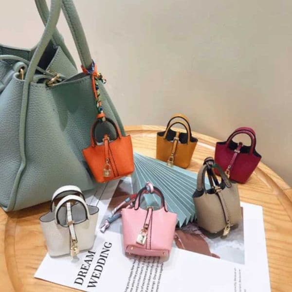 Mini Bag Pendant Keychain Hanging Accessory Zero Wallet Creative Portable Bracelet Bluetooth Earphone Bag MultifunctionalXJ250920