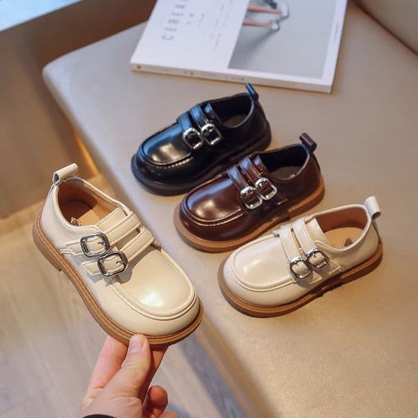 Childrens Britain Style Leather Shoes Spring and Autumn Boys Black Soft Sole Casual Shoes Kids Fashion Girls Loafers 250919BJ