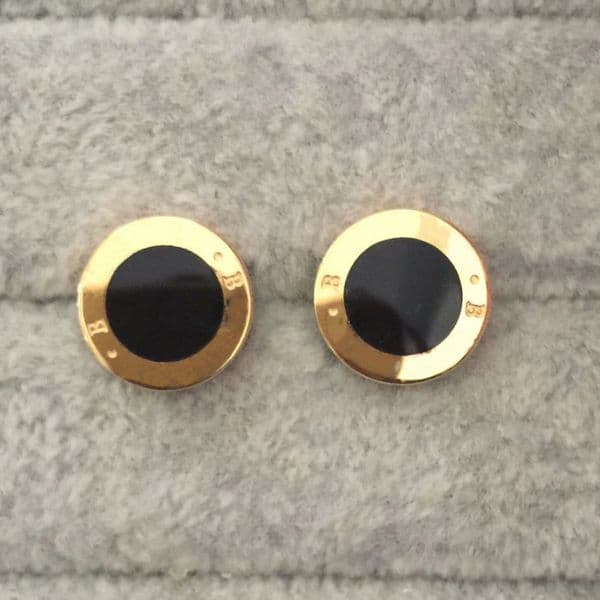 High Quality Titanium Steel Women Designer Stud Black White Luxurious Letter Cute Size Couple Earrings for Party Engagement Hoops For Christmas