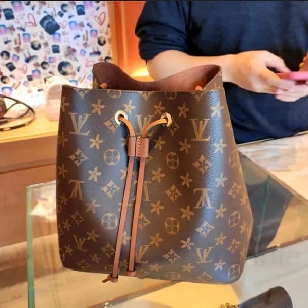 luxurys designer bag puese crossbody shoulder bags for designer women bag the tote men purses designer bag woman handbag cross body designer backpack bucket