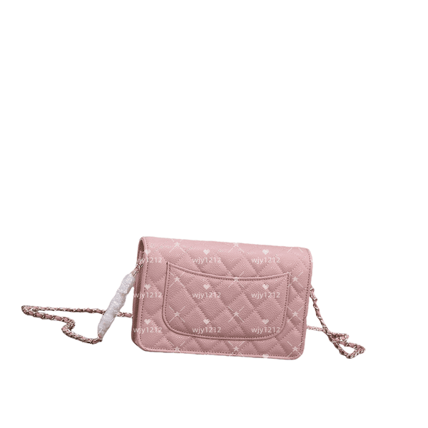 Chic Large Volume Handbag with Detachable Wallet Stylish Shoulderside Carry Option Available