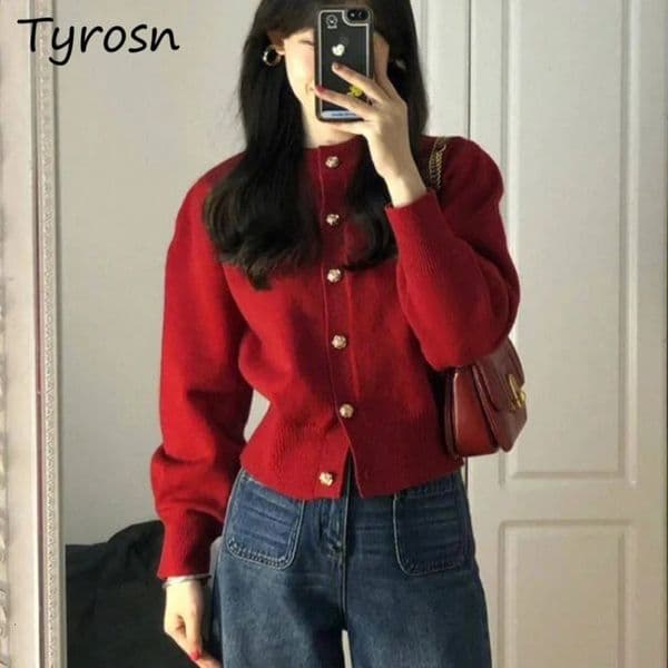 Knitted cardigan womens button O-neck long sleeved retro high-end red sweater n cut top Korean streetwear 241018