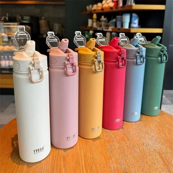 750ml stainless steel water bottle portable outdoor sports water bottle frosted anti slip water bottle durable 240816bj