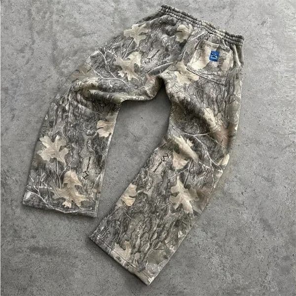 Oversized camouflage graphic printed high street sports pants for men Y2K streetwear unisex casual high street hip-hop camouflage loose pants 241021