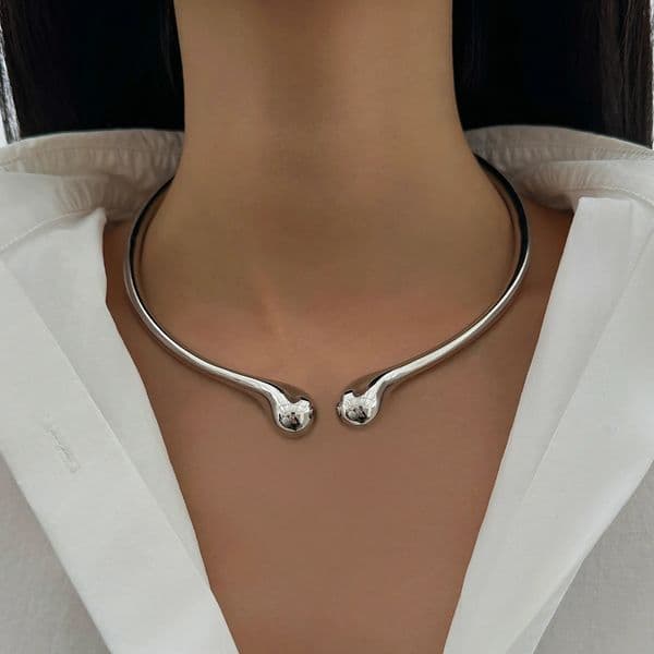 Salircon Minimalist Smooth Water Drop Open Torques Choker Necklace Womens Trending Street Party Collar Jewelry 250815