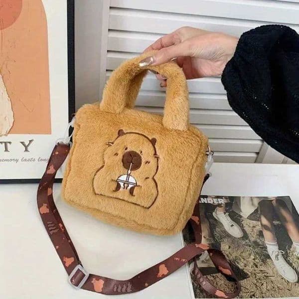 Capybara Plush Crossbody Bag for Women Cute Animal Design Zip Closure and Detachable Wrist Strap Perfect for School Casual Use Z250924