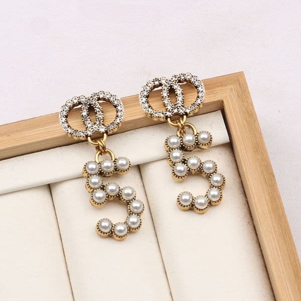 Designer Earrings Diamond Pearl Stud Earrings Brand C Letter 18K Gold Plated Earring Women Party Wedding Engagement Lovers Gift Jewelry Accessories