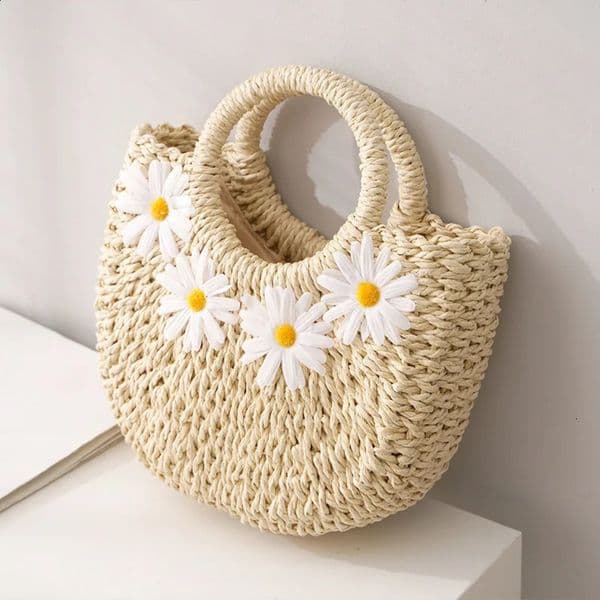 Fashion HandWoven Straw Beach Bags Women Handmade Moon Basket Shoulder Bag Bolsa Summer Bohemian Travel Crossbody Handbags 240802