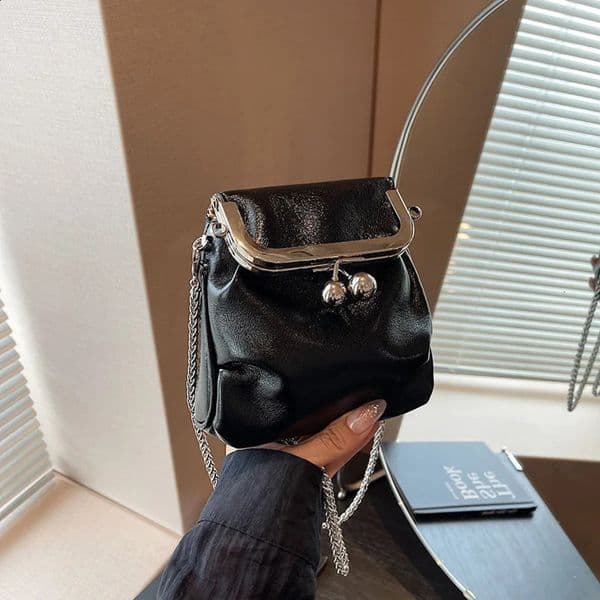 Trendy Korean Fashion Mini Square Bag Vintage Streetwear Elegant Crossbody Bags Casual Y2k Aesthetic Shoulder Handbags for Women 240729
