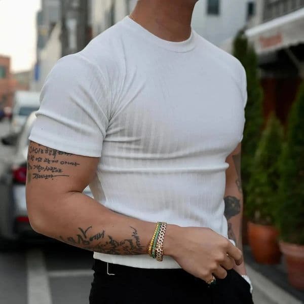 Fashion Muscle Fitness Mens Summer Sports Leisure Round Neck Elastic Short Sleeve Vertical Stripe Tshirt 250108