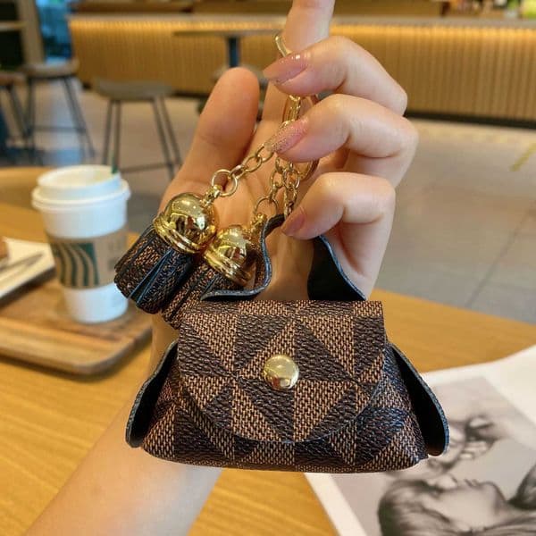 2026 New Vintage Style Tiny Zero Wallet: Compact Antique Leather Earring/Earbud Pouch Plus Decorative Pendant Toys