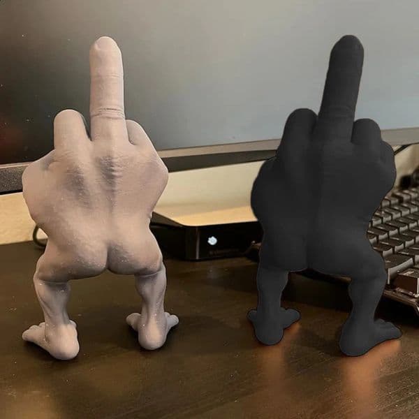 1pcs 3d Printed Desktop Decorations Middle Finger Figure With Legs Refers To Funny Office Desk Ornaments Funny Toys 250109