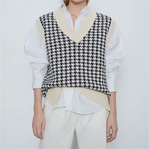 Chu Sau beauty Loose Oversized Knitted Sweater Vest Women Casual V-neck Plaid Sleeveless Sweaters Chic Tops 211018