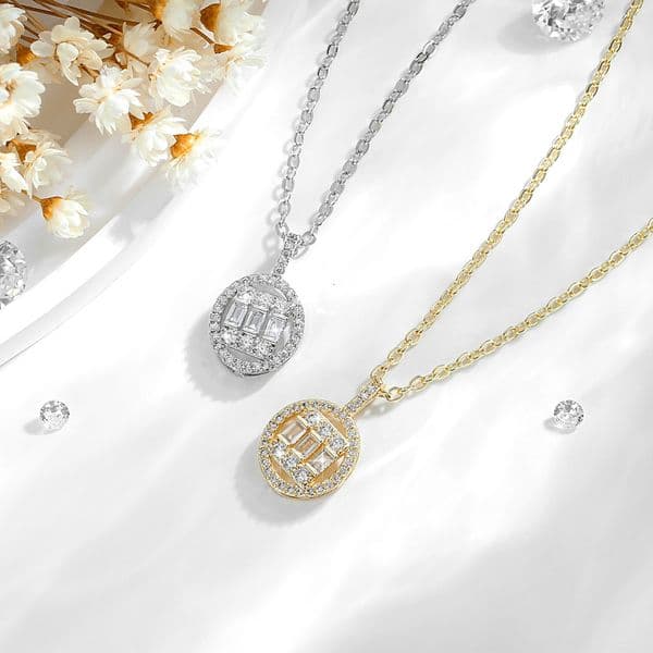 High-end Exquisite Collarbone Chain Oval Pendant Hot-selling Copper Plated 14K Gold Color Inlaid Zircon Necklace Jewelry for Women